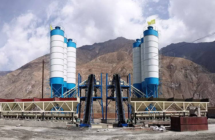 https://www.chand-machinery.com/wp-content/uploads/2024/10/hzs60-concrete-mixing-station-7.jpg