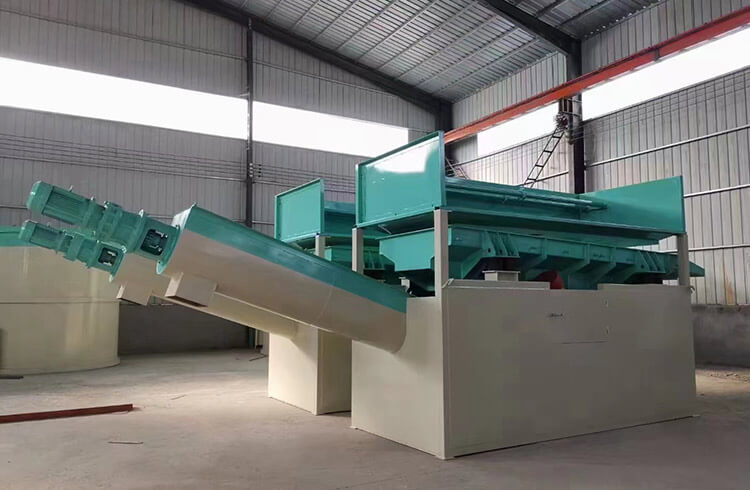 https://www.chand-machinery.com/wp-content/uploads/2024/10/sand-and-gravel-separator-2.jpg